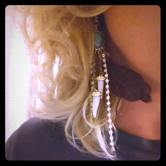 Meet your Posher, Beebee - Picture 1 of 1